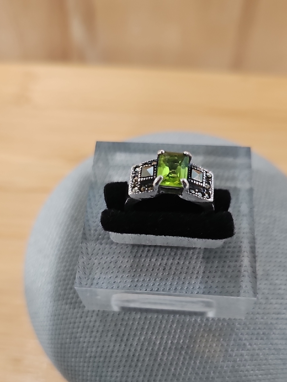 Sterling Silver Peridot Ring - Green Gemstone Statement